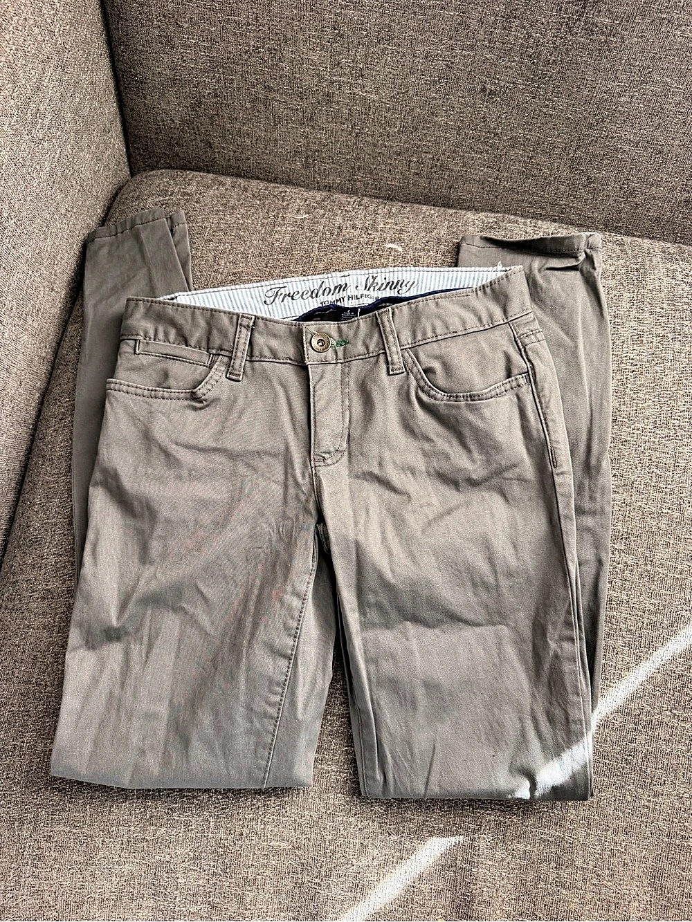 Tommy Hilfiger Freedom Skinny Pants Gray Size 2